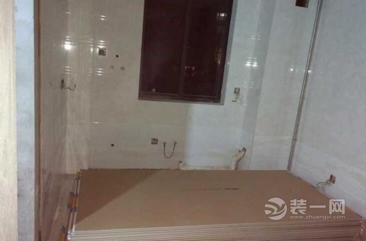 三室二厅小家简约装修施工