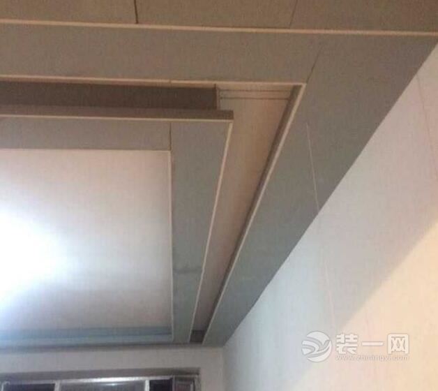 高层三室二厅现代简约风格装修施工