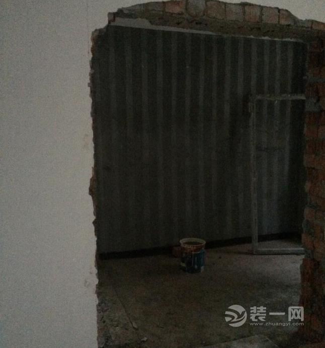 156平米装修砸墙实景图